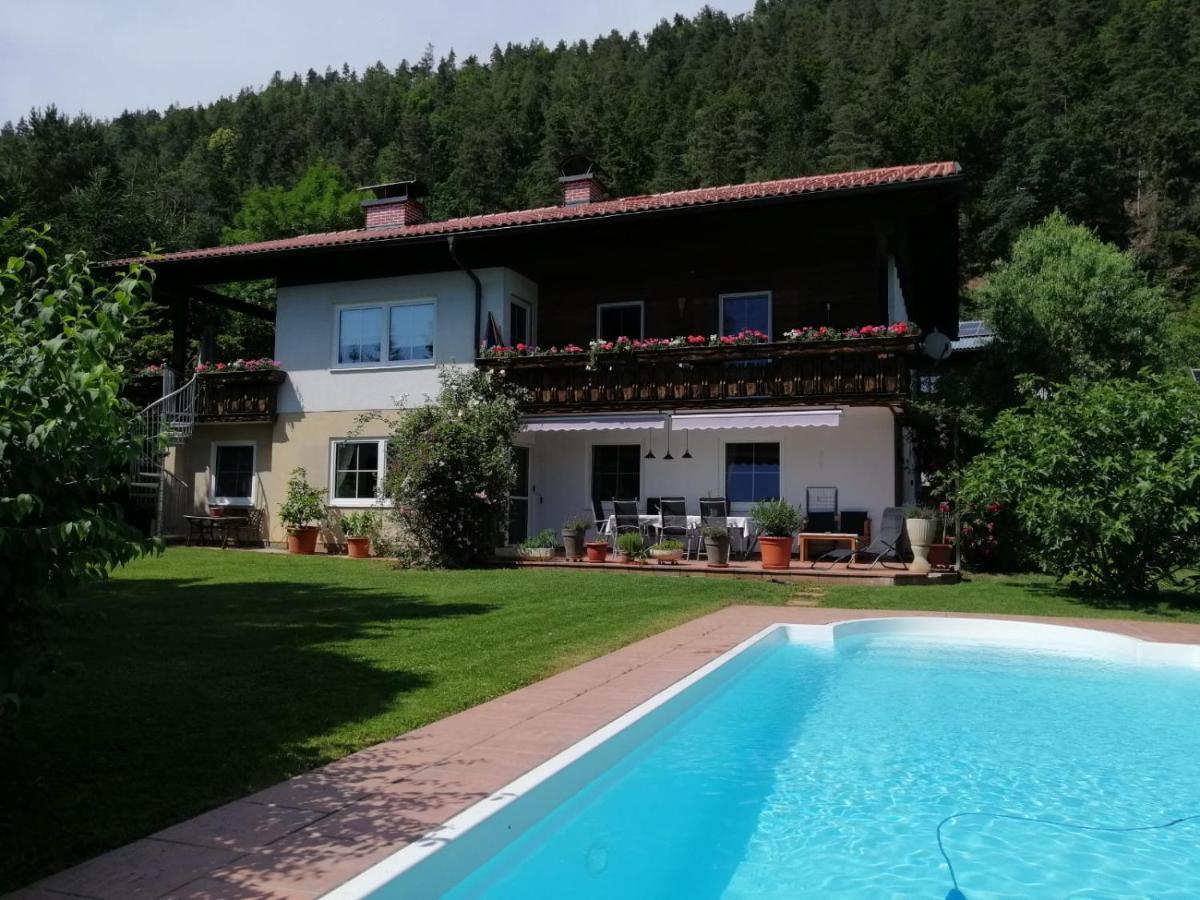Ferienwohnung Mit Pool In Woerthersee Naehe Dellach  Buitenkant foto