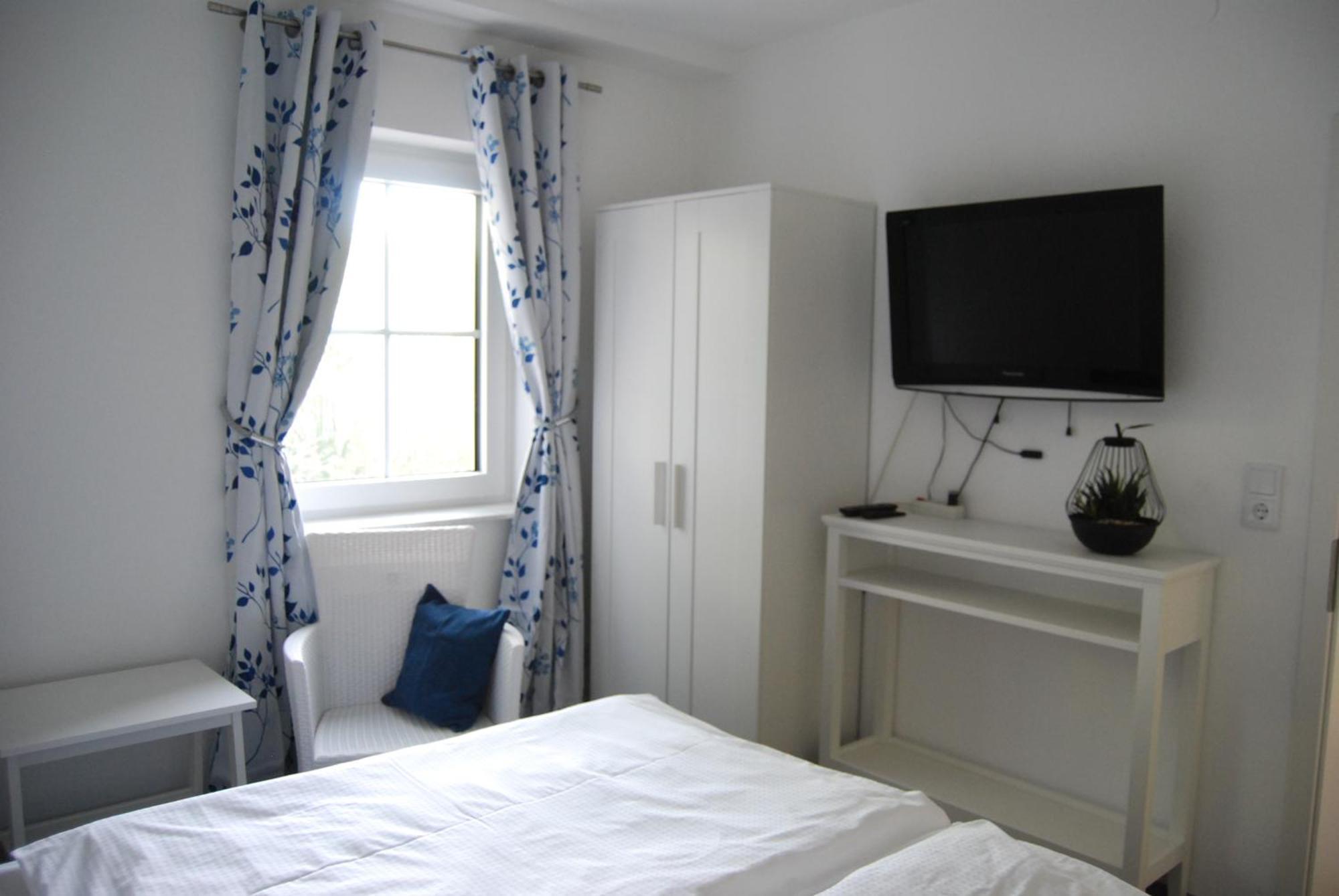 Ferienwohnung Mit Pool In Woerthersee Naehe Dellach  Buitenkant foto